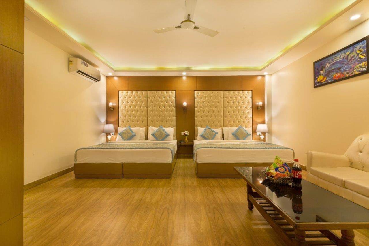 Hotel Viva Palace By Opo New Delhi Ngoại thất bức ảnh