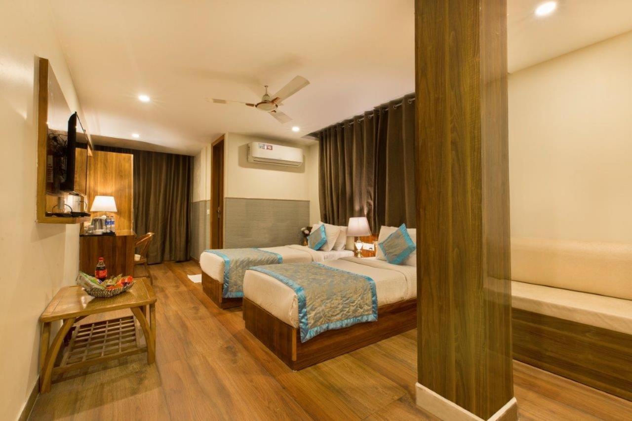 Hotel Viva Palace By Opo New Delhi Ngoại thất bức ảnh