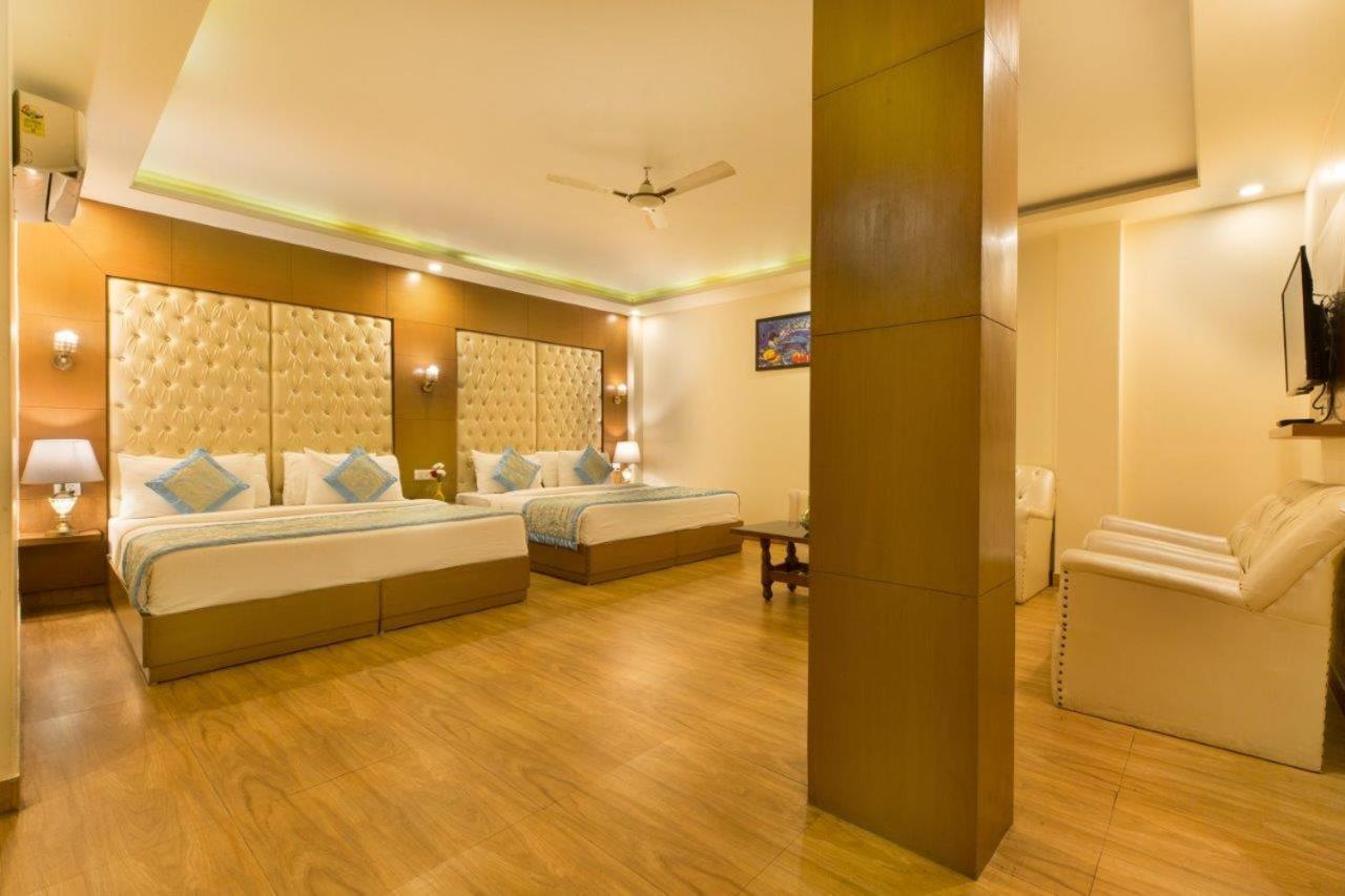 Hotel Viva Palace By Opo New Delhi Ngoại thất bức ảnh