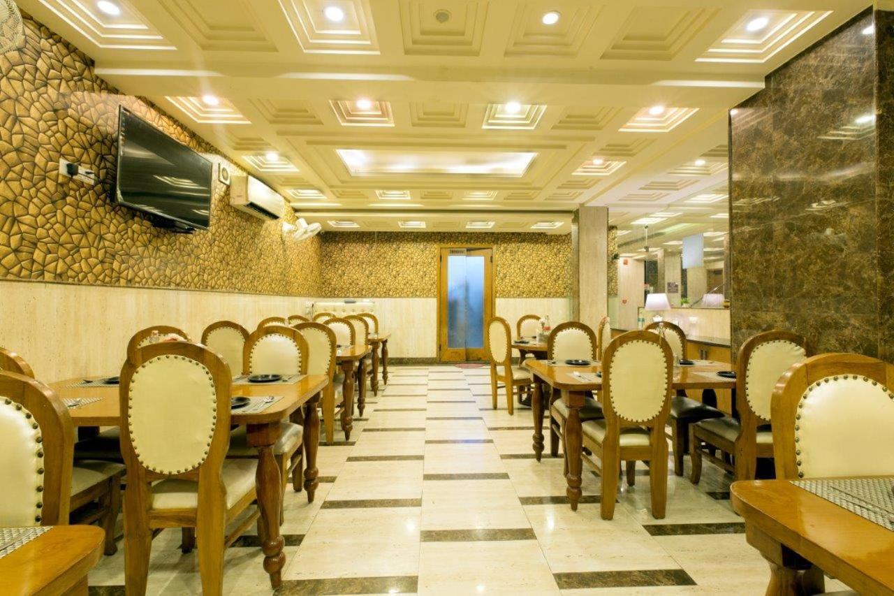 Hotel Viva Palace By Opo New Delhi Ngoại thất bức ảnh